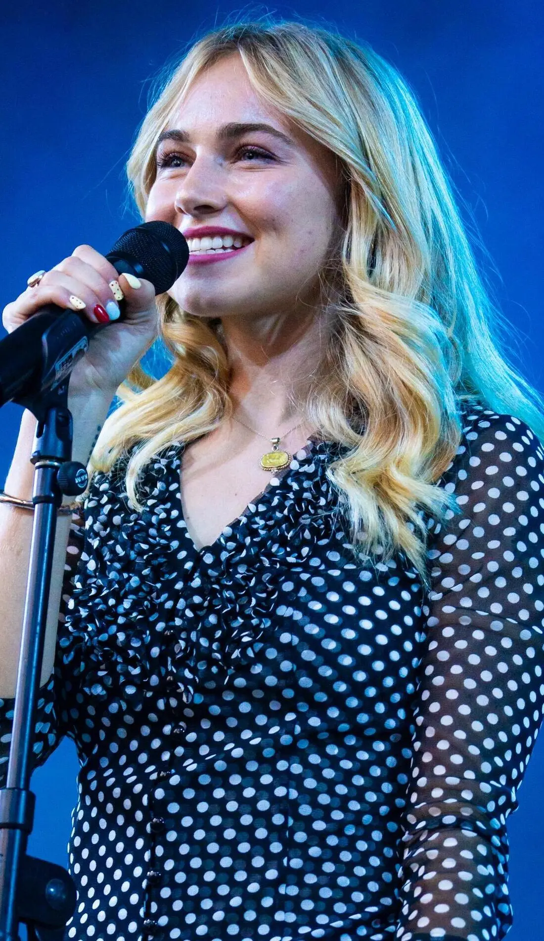 Claire Rosinkranz performing on tour